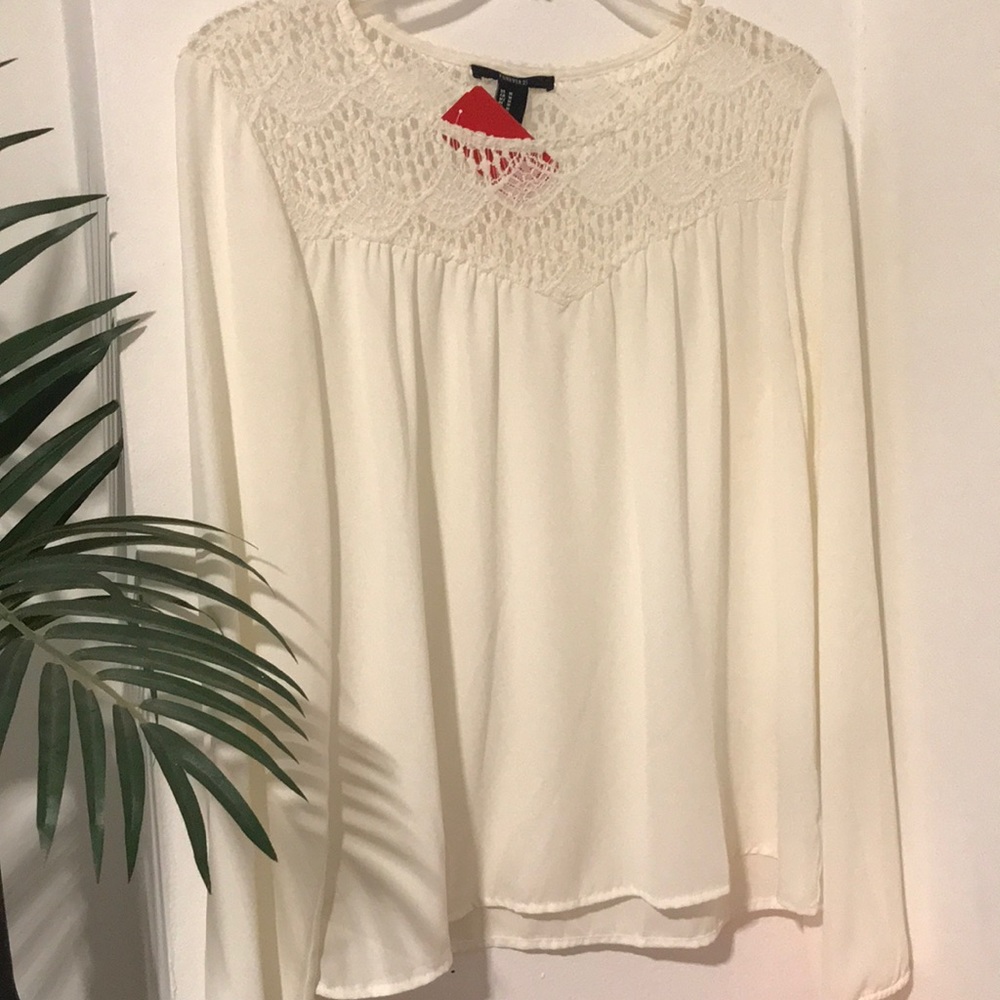 NWT-Mesh top long sleeve